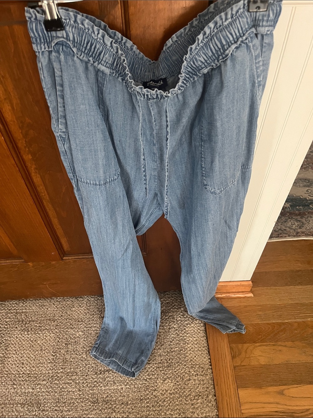 Splendid Light Blue Boyfriend Denim Jeans with Elastic Waist